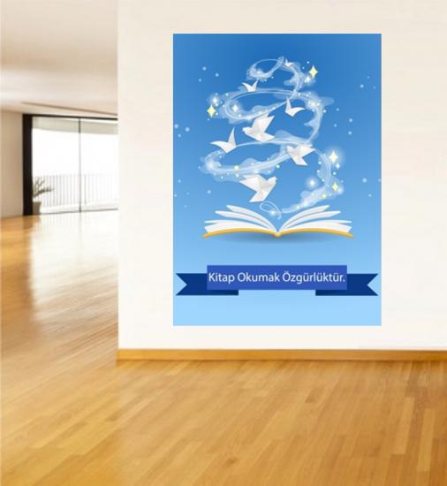 Kitap Okumak Özgürlüktür Poster